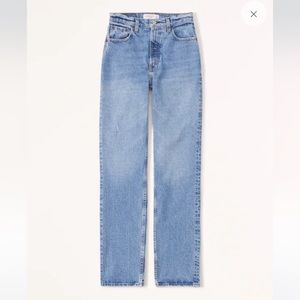 Abercrombie Ultra High Rise Curve Love 90s Straight Jean NEW WITH TAGS